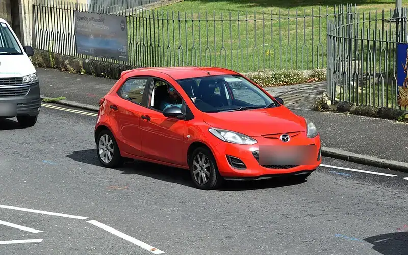 Mazda Mazda2 DL