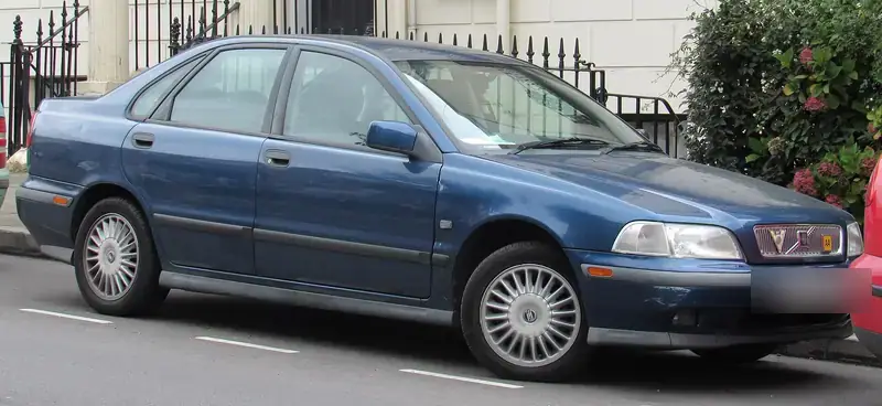 Volvo S40 V Limousine (1995-2000)