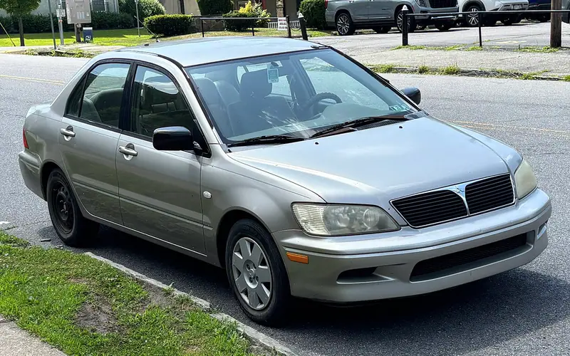 Mitsubishi Lancer CJ