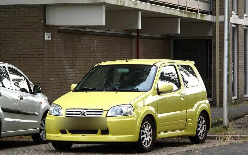 Suzuki Ignis HT81S
