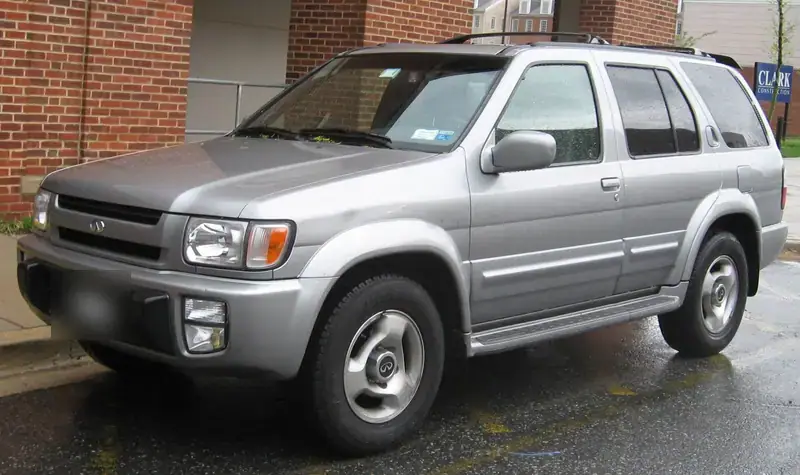 Infiniti QX4 R50 (1996-2000)
