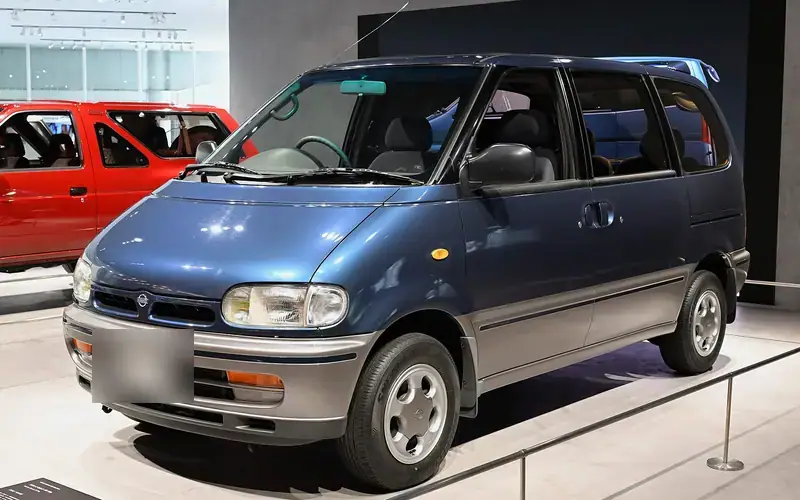 Nissan Serena C23 (1991-1998)