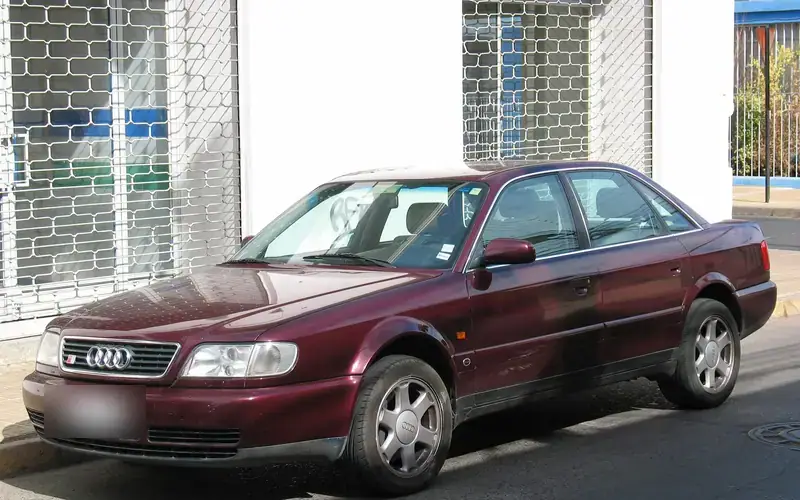 Audi S6 C4 (1994-1997)