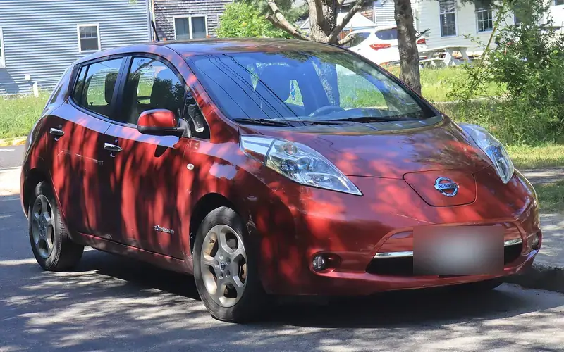 Nissan Leaf ZE0 (2010-2017)