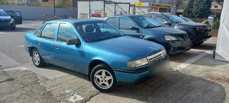 Opel Vectra A (1988-1995)