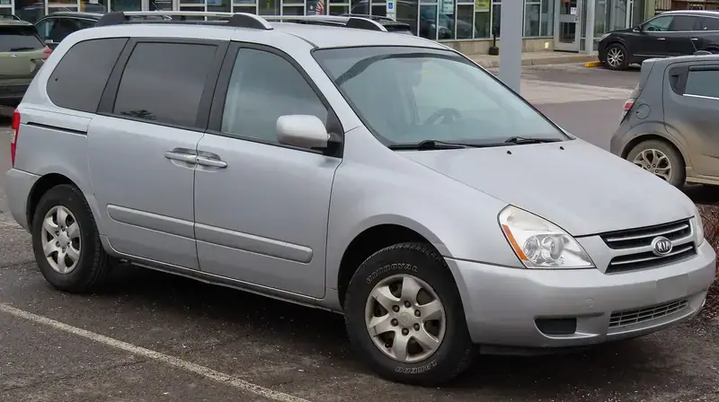 Kia Sedona VQ (2005-2014)