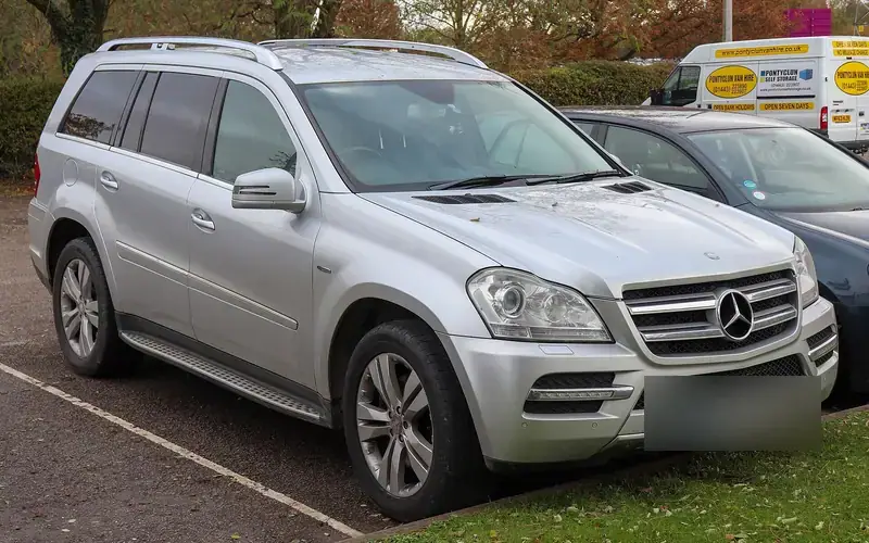 Mercedes-Benz GL X164 SUV (2006-2012)