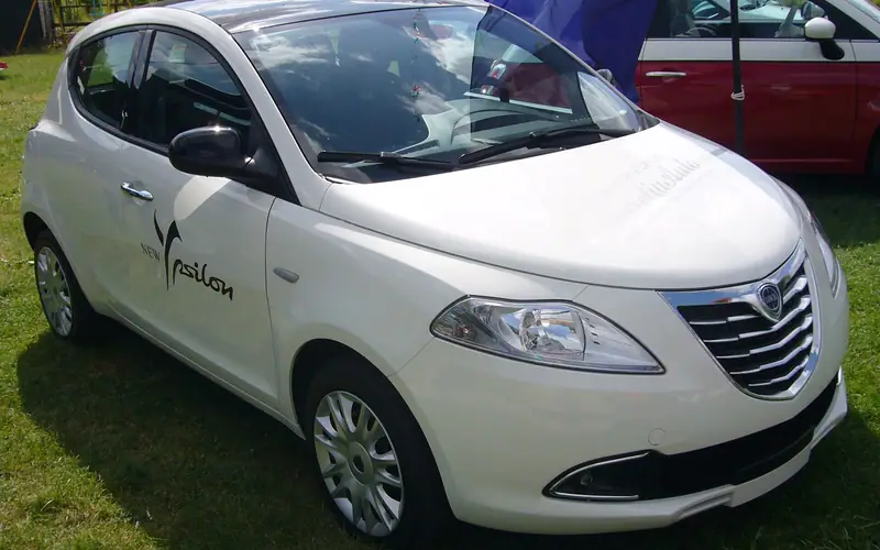 Lancia Ypsilon 312