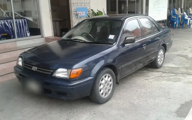 Toyota Soluna AL50 (1994-2000)