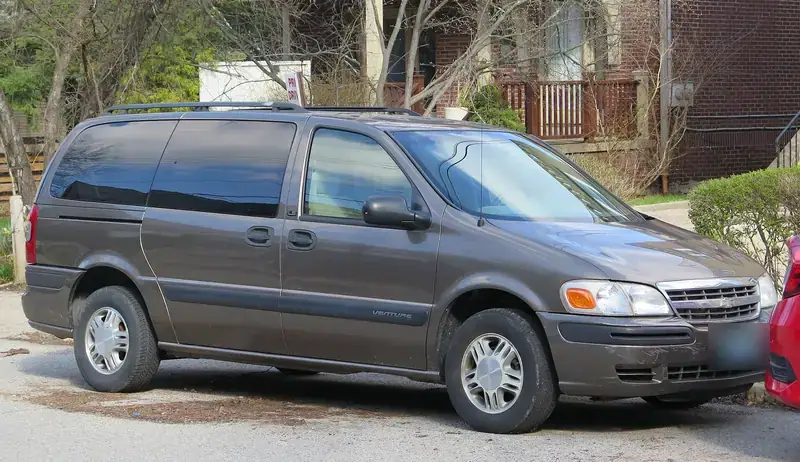 Chevrolet Venture 1. Generation Facelift (2001-2005)