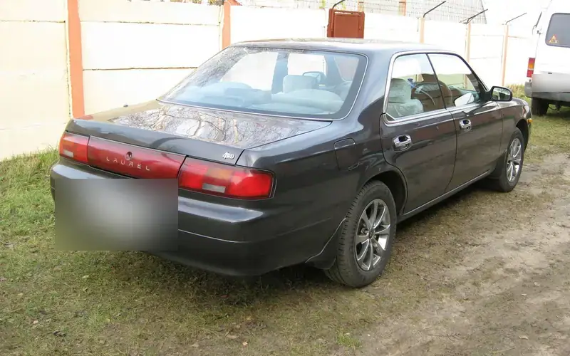 Nissan Laurel C34 (1993-1997)