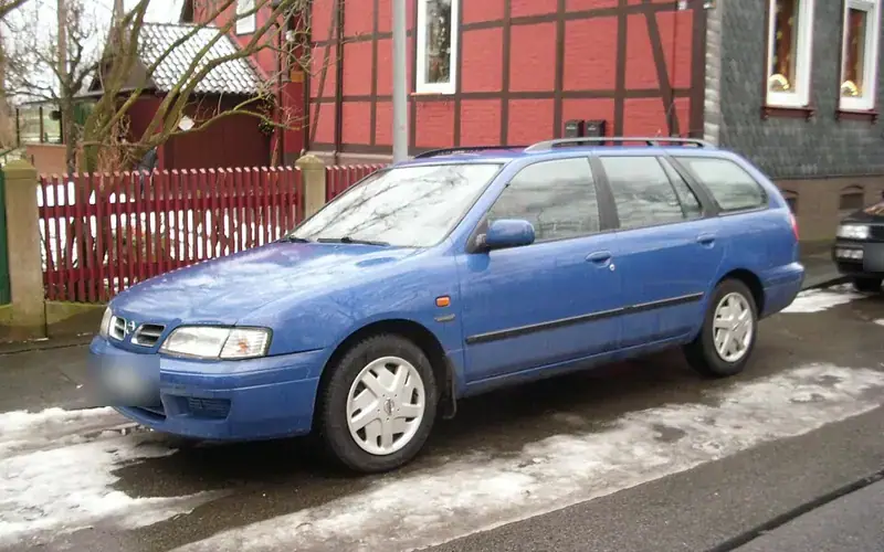 Nissan Primera P11-144