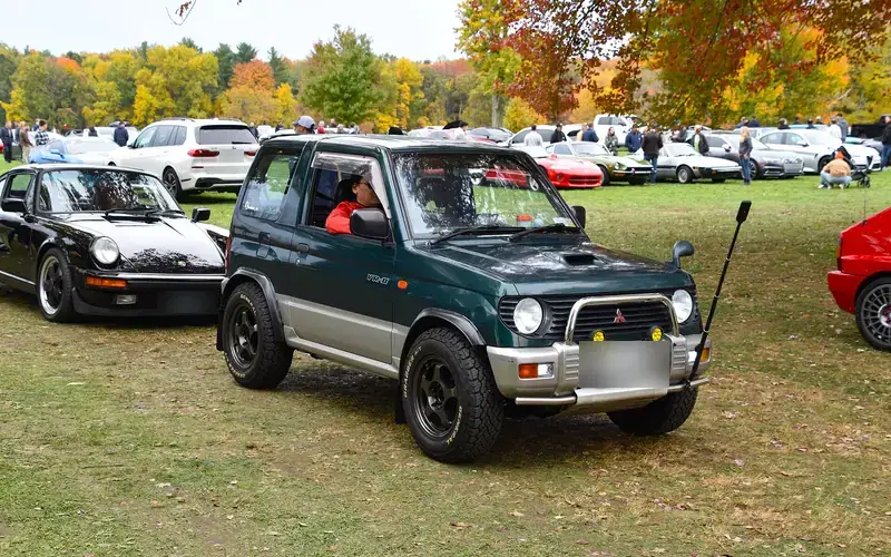 Mitsubishi Pajero Mini H50 (1994-1998)