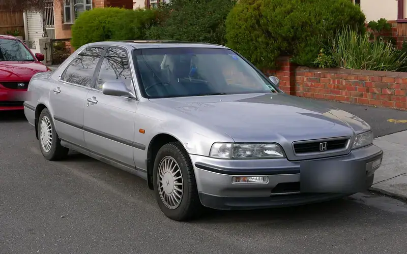 Honda Legend 2. Generation (1990-1995)