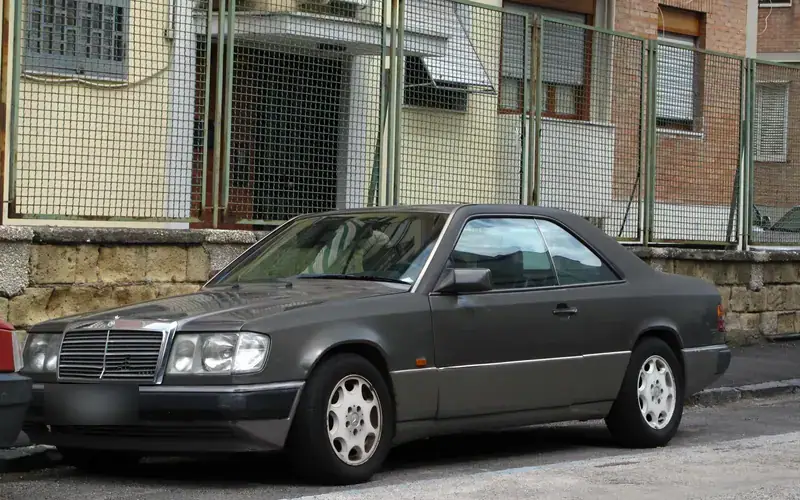 Mercedes-Benz E-Klasse C124 Coupé (1987-1996)