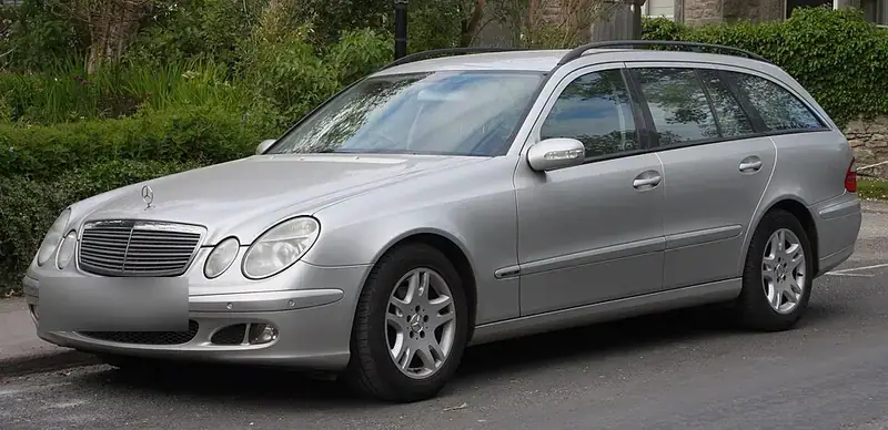 Mercedes-Benz Classe E S211 Break