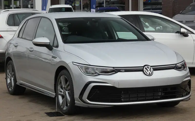 Volkswagen Golf 8 (CD)