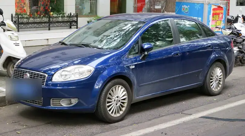 Fiat Linea 323 (2007-2011)