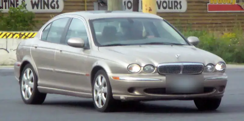 Jaguar X-Type X400 (2001-2007)