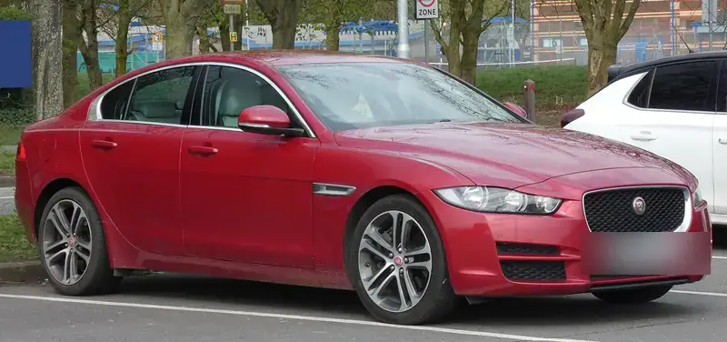 Jaguar XE X760 (2015-2019)