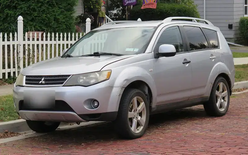 Mitsubishi Outlander CW (2006-2010)