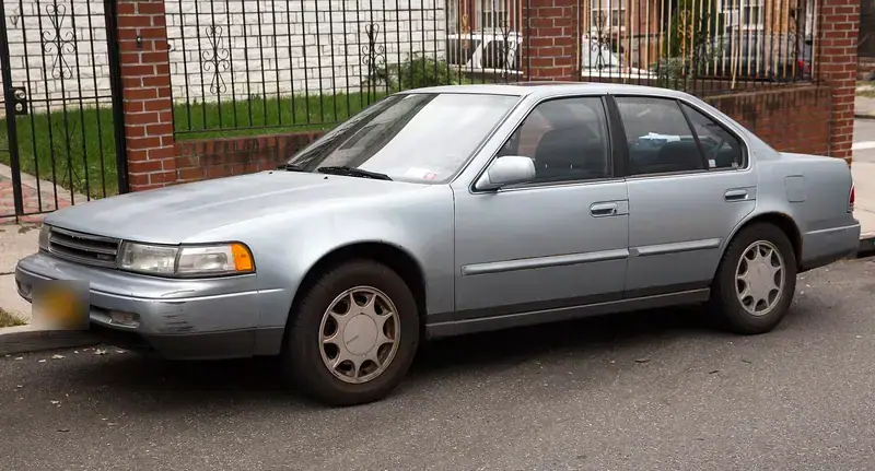 Nissan Maxima J30 (1988-1995)