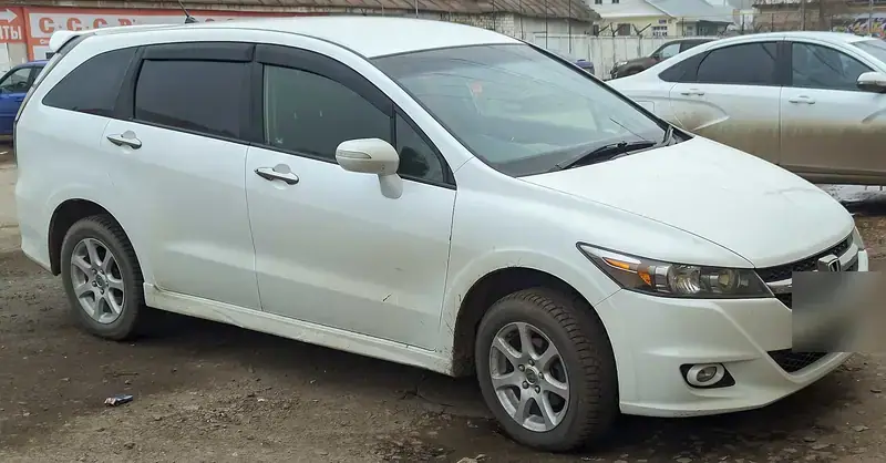 Honda Stream RSZ (2006-2014)