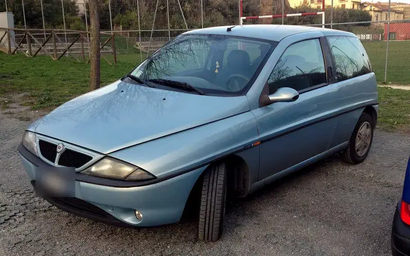 Lancia Y 840 Facelift (2000-2003)