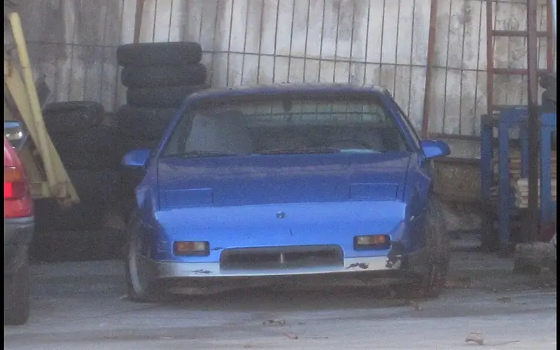 Pontiac Fiero SE