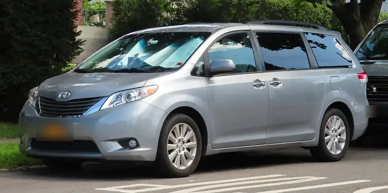 Toyota Sienna XL30 (2010-2020)