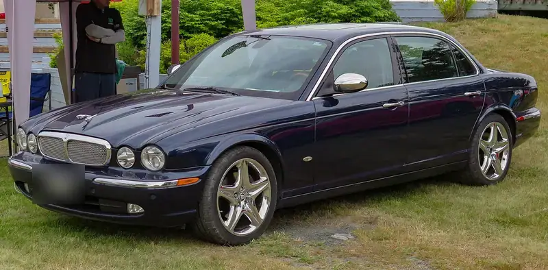 Jaguar XJ X350 (2003-2006)