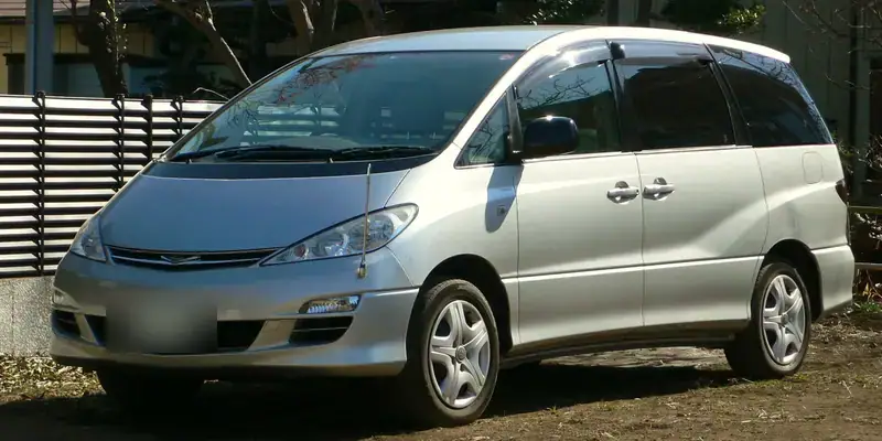 Toyota Estima XR30 (2000-2006)