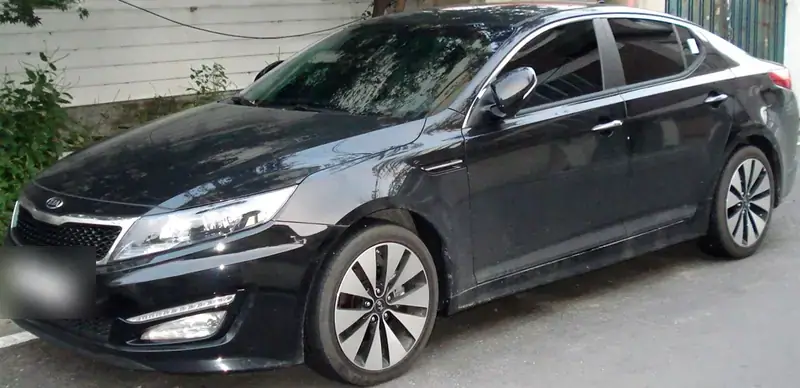 Kia K5 TF (2010-2015)