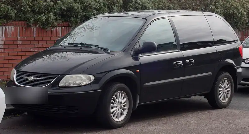 Chrysler Voyager 4. Generation Facelift (2004-2007)