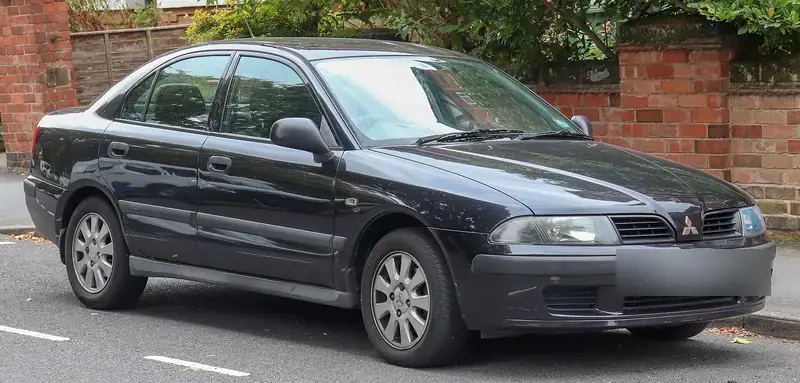 Mitsubishi Carisma DA2A (2002-2004)