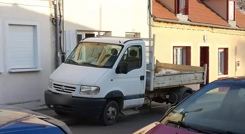 Renault Mascott I