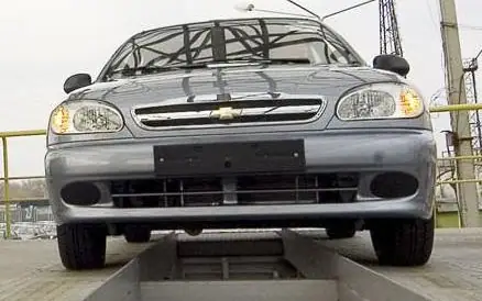 Chevrolet Lanos 1st generation
