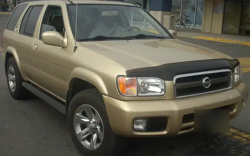 Nissan Pathfinder R50 Facelift (2000-2004)