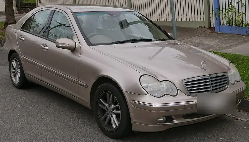 Mercedes-Benz Classe C W203 Berlina (2000-2007)