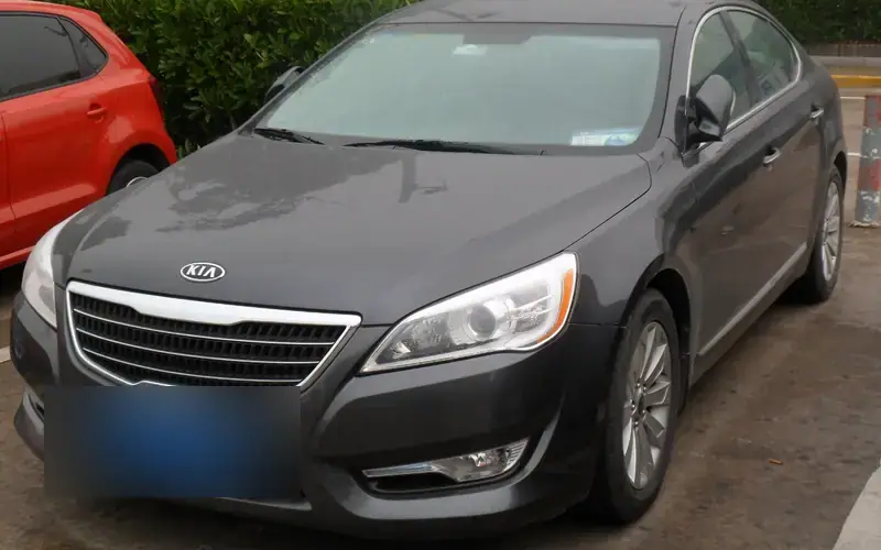 Kia Cadenza VG (2009-2016)