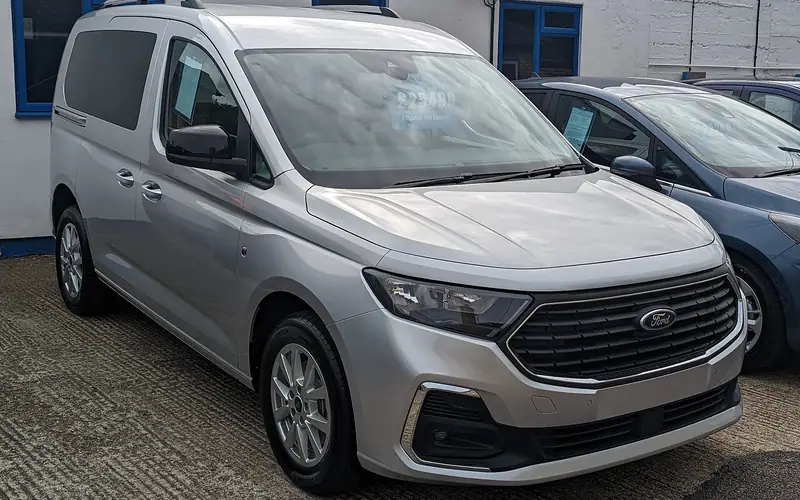 Ford Tourneo Connect 2 ’13 Facelift