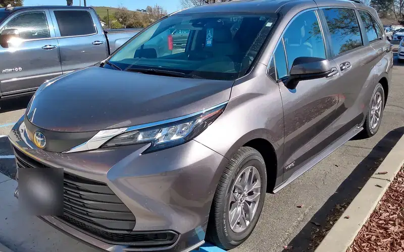 Toyota Sienna XL40 (2020-XXXX)