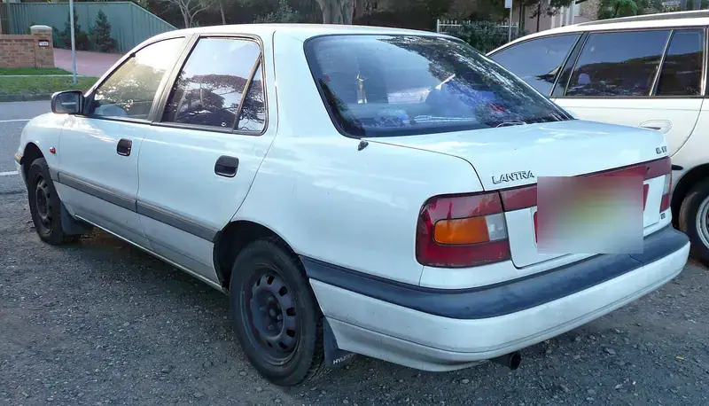 Hyundai Lantra J1 (1990-1994)