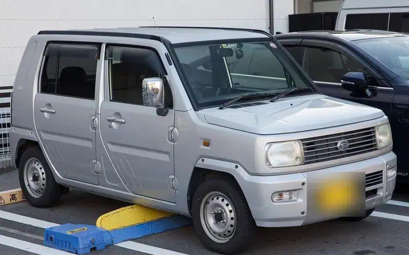Daihatsu Naked L760 (1999-2004)