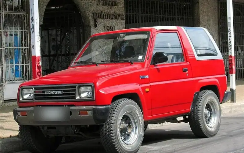 Daihatsu Feroza F300