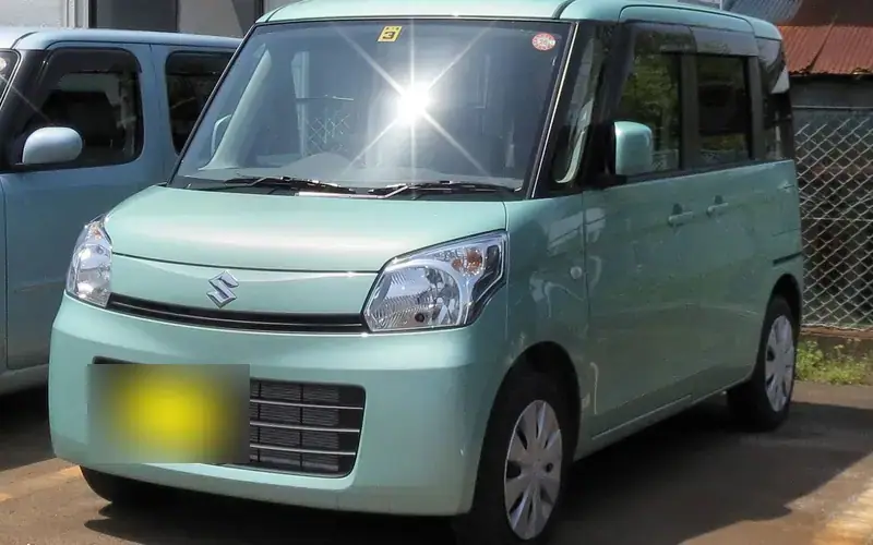 Suzuki Spacia MK32S