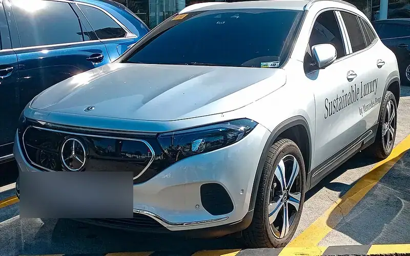 Mercedes-Benz EQA H243