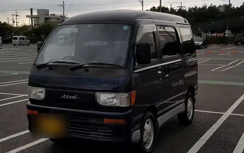 Daihatsu Atrai S120