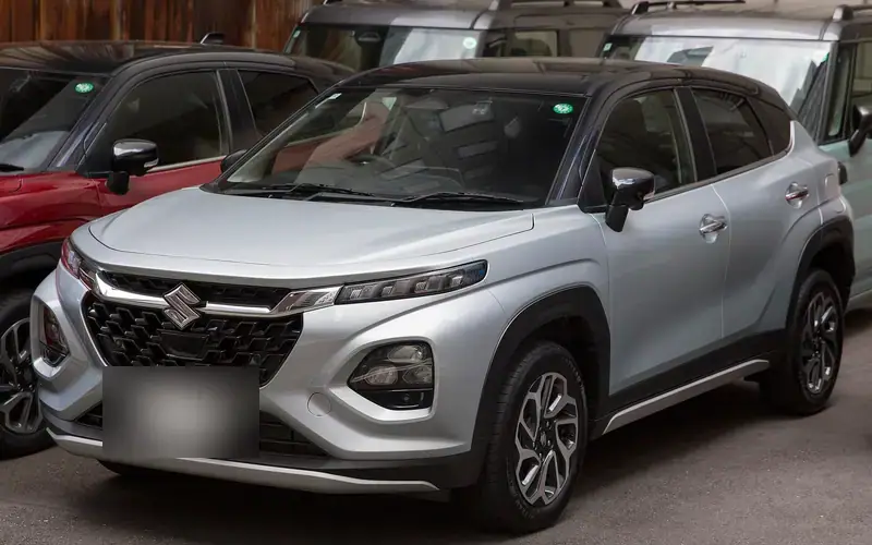 Suzuki Fronx YY1