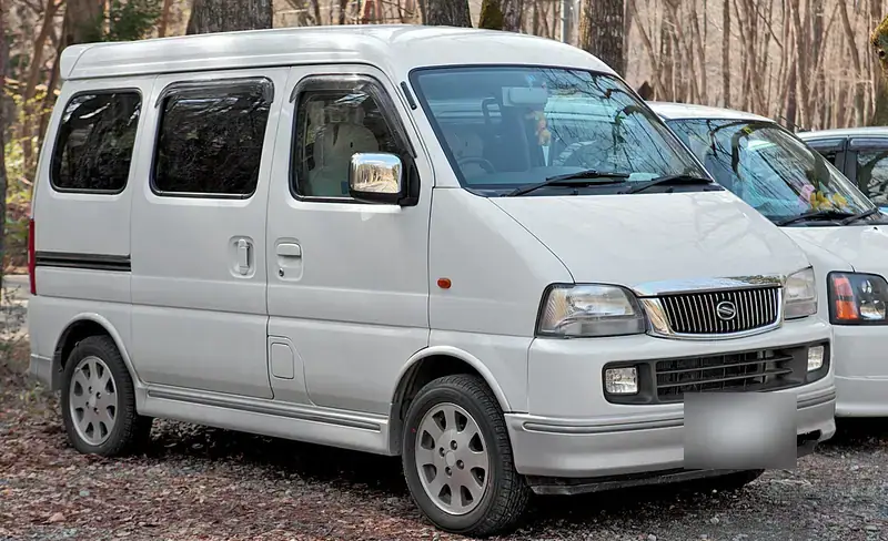 Suzuki Every Landy